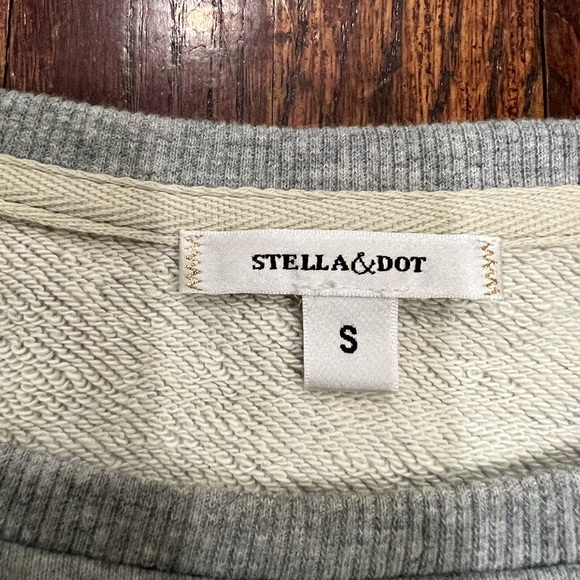 Stellar and Dot heather grey crewneck with beads and pearl detail - Picture 5 of 10